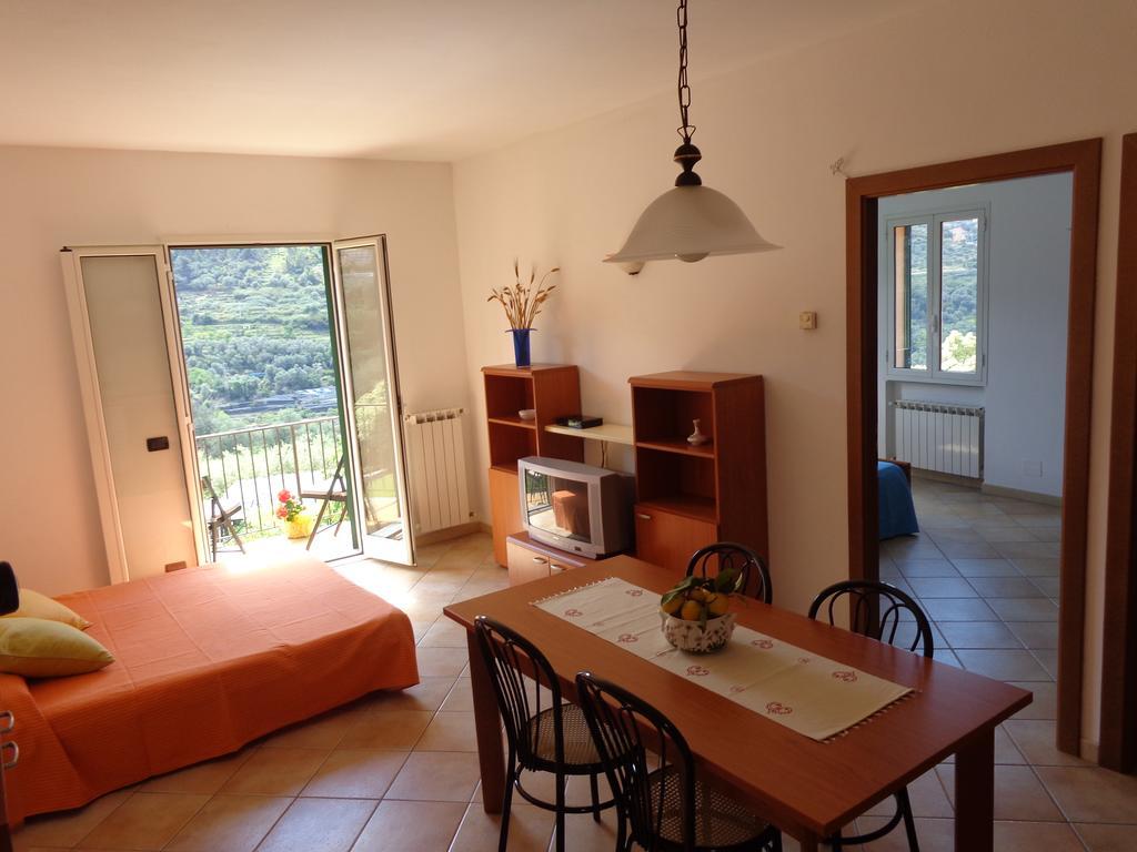 Agriturismo Turlin Vallebona Luaran gambar